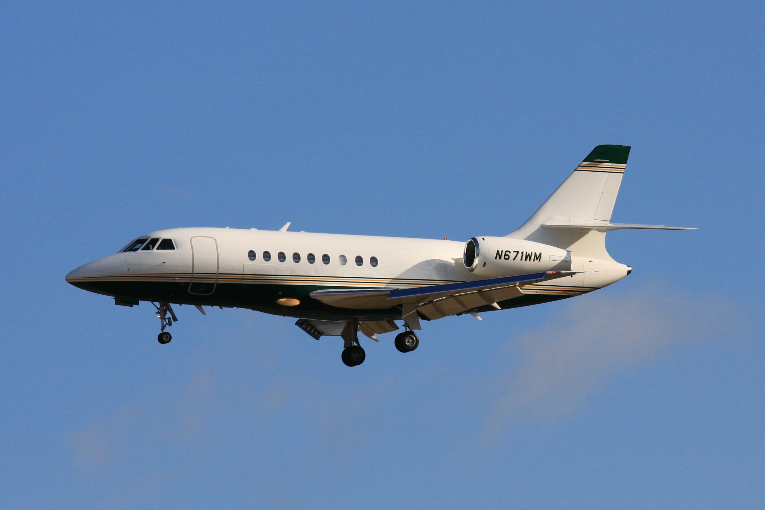 Falcon 2000